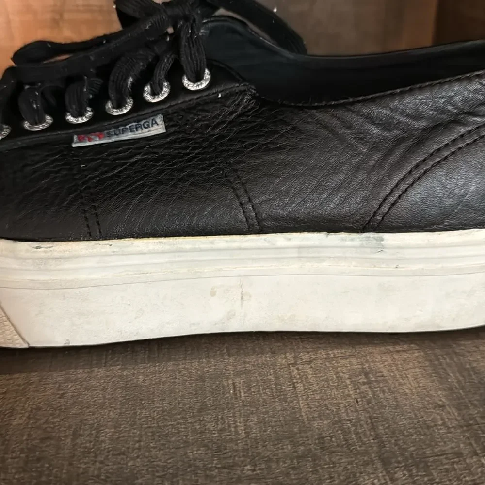 SUPER GA leather sneakers- size 41/9.5‎